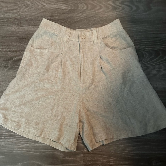 ASOS dad short with linen in natural size 4 - Picture 3 of 4